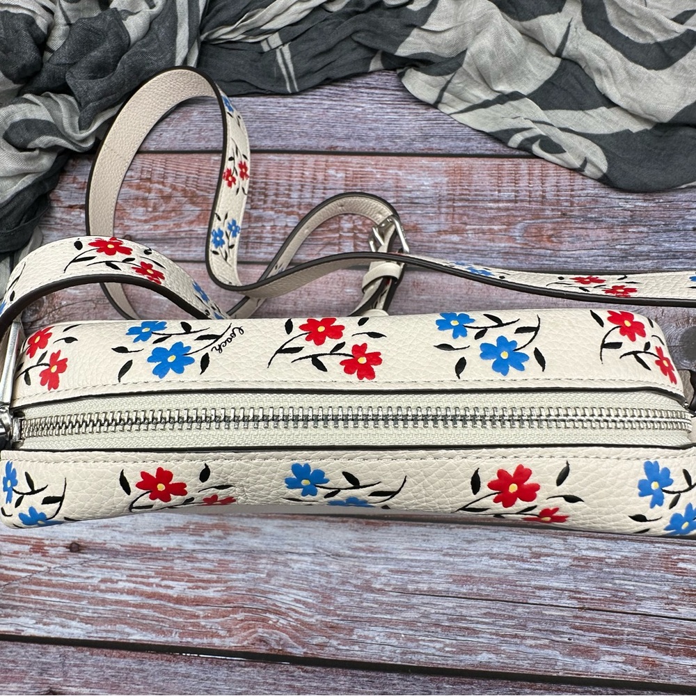 COACH | Cream Crossbody Camera Bag with Floral Print Optional Strap NWT - Picture 8 of 11